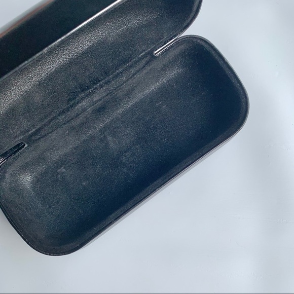 Coach Leather Sunglasses Large Case Black - Picture 5 of 8